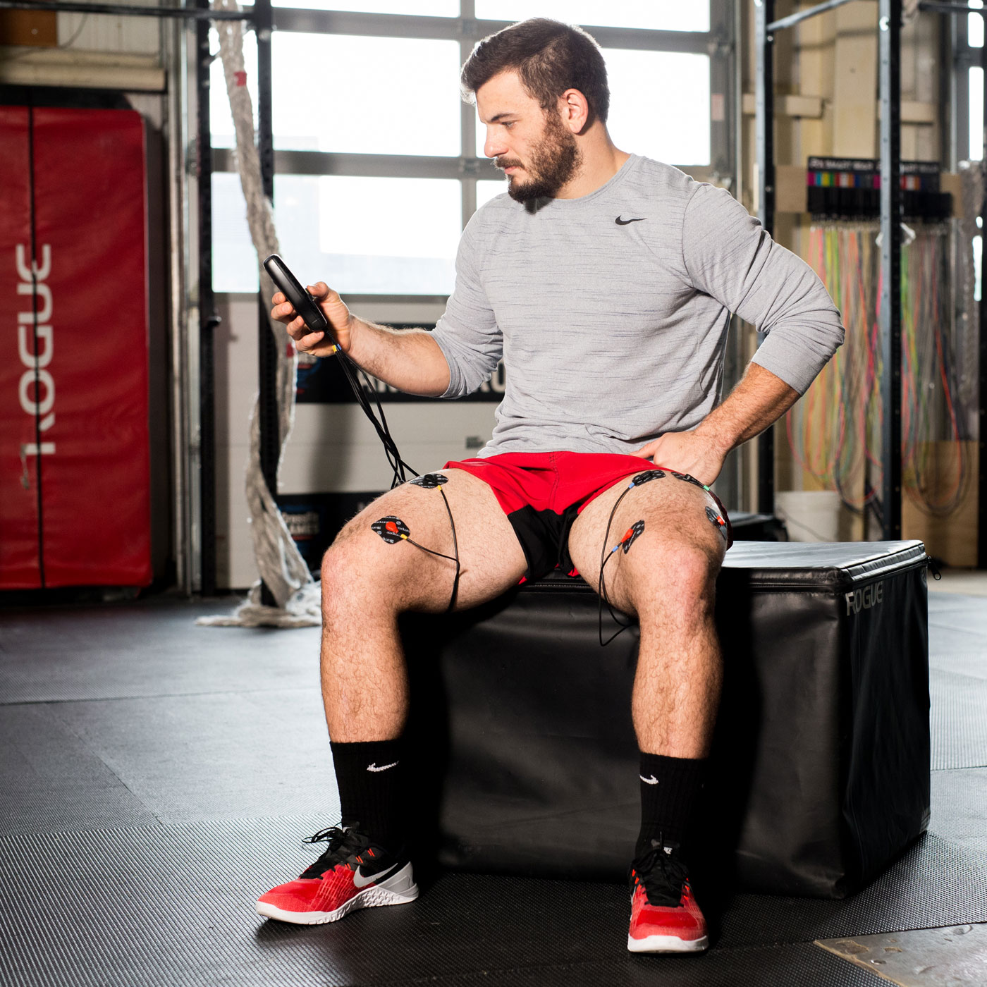Compex Sport Elite 2.0 Muscle Stimulator - Image 3